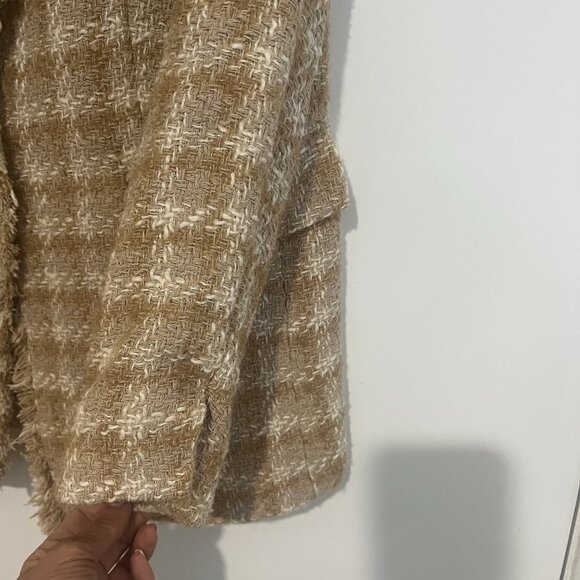 Mango Tweed blazer with jewel button - Size Medium - EUC - Picture 7 of 13